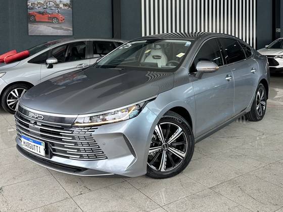 BYD KING 1.5 DM-I PHEV GL AUTOMÁTICO BYD KING 1.5 DM-I PHEV GL AUTOMÁTICO